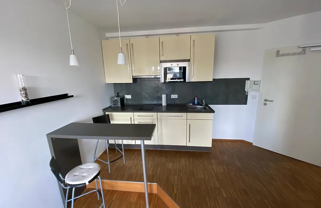 351 City Apartments, Close To The Exhibition Center-1